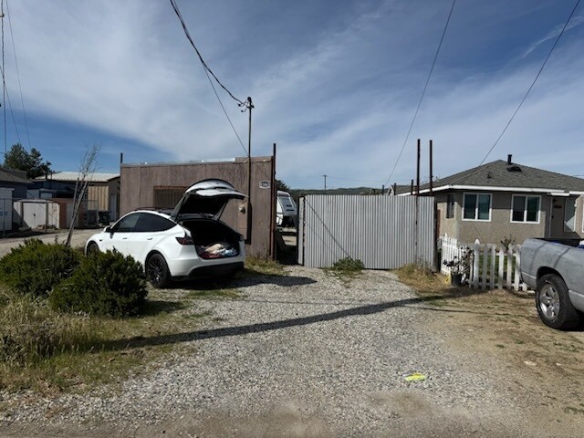 More Photos Of 11443 Nardo St, Ventura Land For Lease