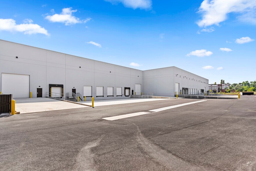 More Photos Of 626 W Stockman Way, Ogden Distribution For Lease