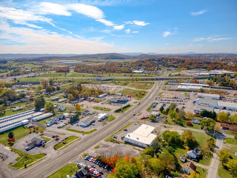 More Photos Of 2140 Roanoke St, Christiansburg Land For Sale