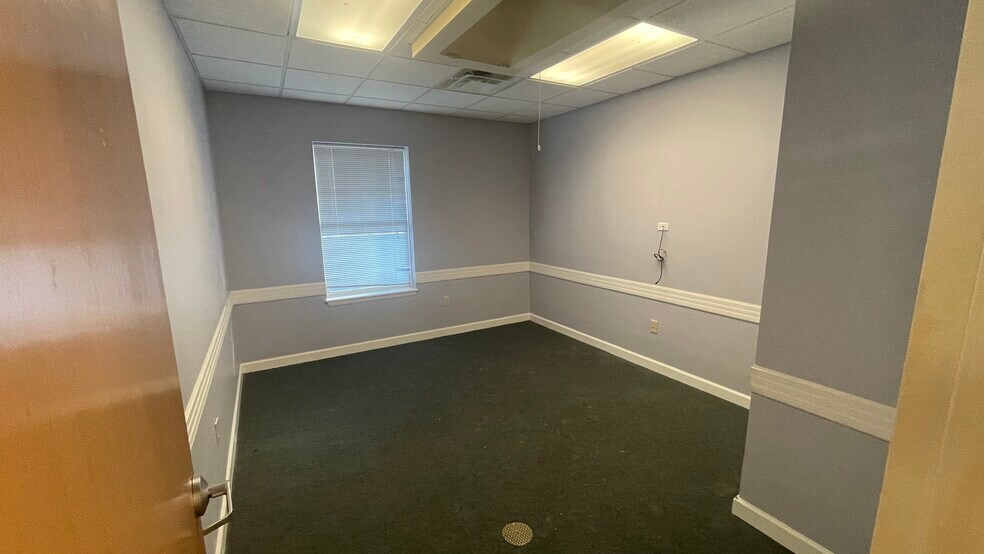 More Photos Of 1292 Whicker Rd, Kernersville Specialty For Sale