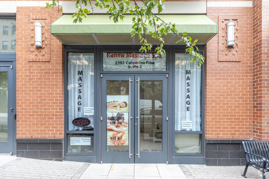 More Photos Of 2301 Columbia Pike, Arlington Apartments For Lease