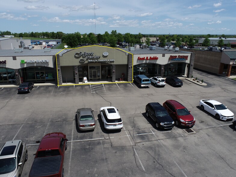 Primary Photo Of 2331-2355 W Main St, Troy Storefront For Lease