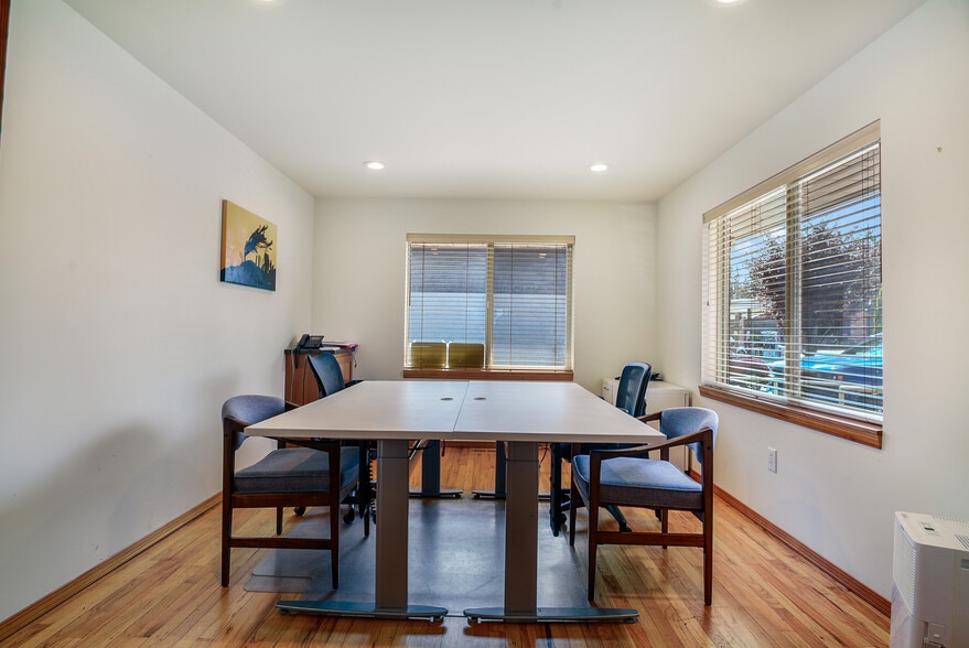 More Photos Of 8021 State Ave, Marysville Office For Sale