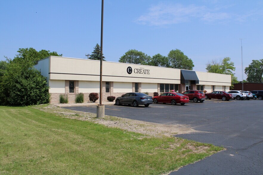 More Photos Of 432 Prospect Ave, North Fond Du Lac Freestanding For Sale