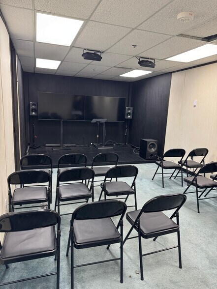 More Photos Of 233 E Bay St, Jacksonville Office For Sale