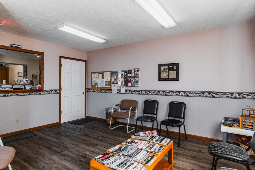 More Photos Of 800 Division St, Parkersburg Medical For Sale