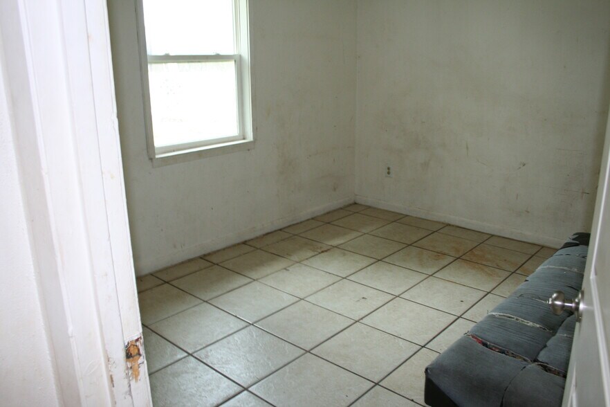 More Photos Of 12959 NE 250th Ct, Fort Mc Coy Freestanding For Sale