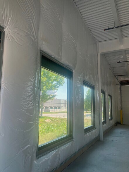 More Photos Of 7871 Shaffer Pky, Littleton Warehouse For Sale