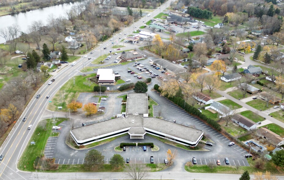 More Photos Of 2500 Niles Rd, Saint Joseph Medical For Lease