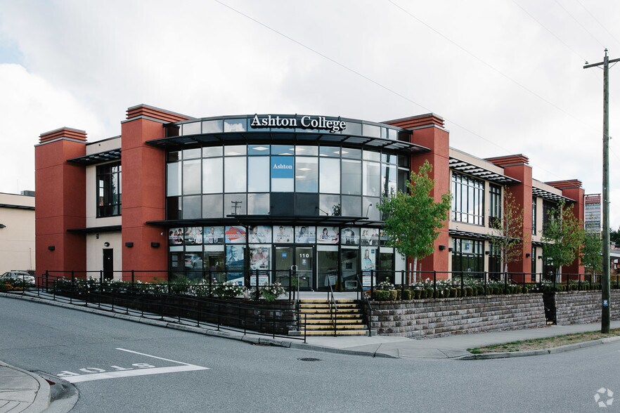 Primary Photo Of 30475 Cardinal Ave, Abbotsford Office For Sale