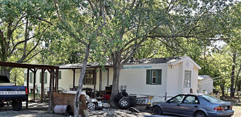 More Photos Of 2106 County Road 58, Rosharon Manufactured Housing Mobile Home Park For Sale