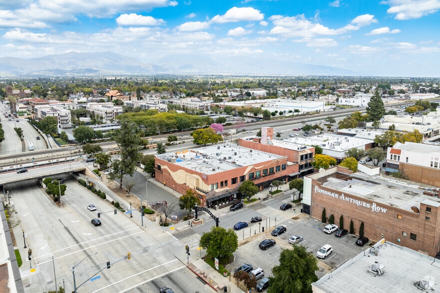 More Photos Of 135-185 E 2nd St, Pomona Apartments For Lease
