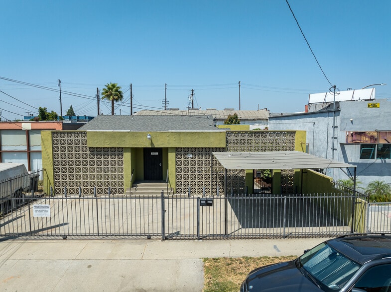 More Photos Of 6409 Regent St, Huntington Park Warehouse For Sale