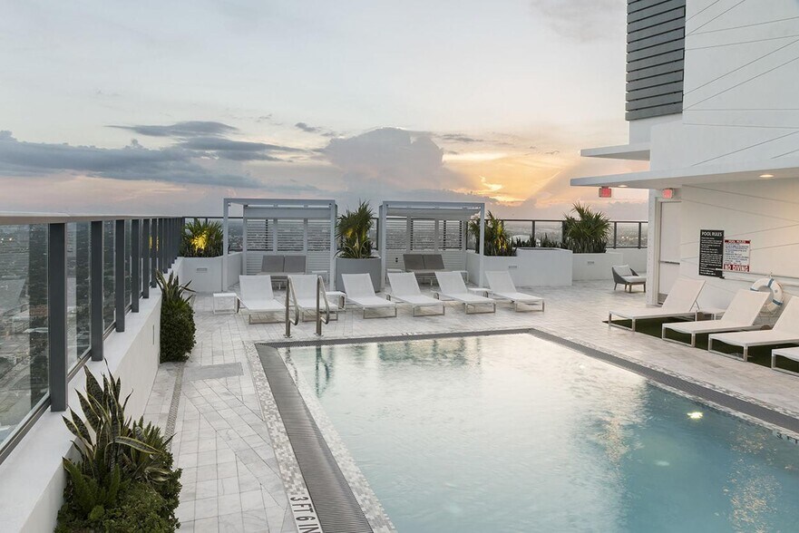 More Photos Of 86 SW 8th St, Miami Apartments For Lease