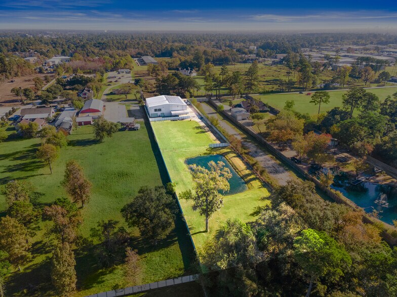 More Photos Of 12633 Shiloh Church Rd, Houston Warehouse For Sale