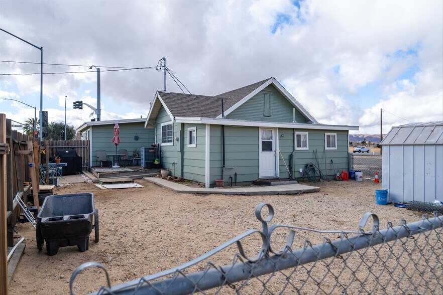 More Photos Of 2507 W Avenue L, Lancaster Apartments For Sale