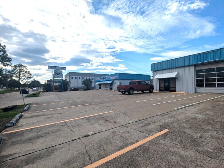 More Photos Of 3920 Phelan Blvd, Beaumont General Retail For Sale