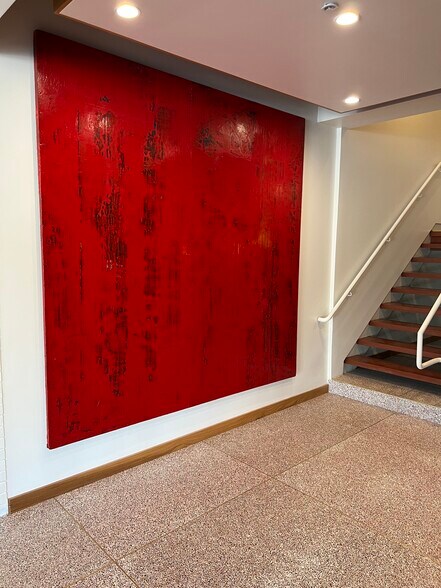 Primary Photo Of 4525 Lemmon Ave, Dallas Office For Lease