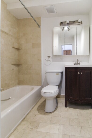 More Photos Of 133 E 35th St, New York Apartments For Sale