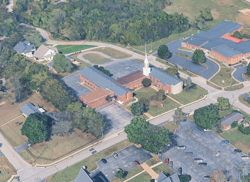 Primary Photo Of 84 Fairway Dr, Nashville Religious Facility For Lease