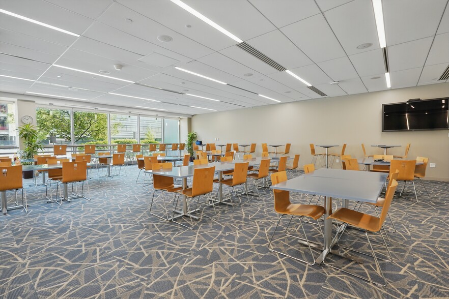 More Photos Of 1175-1177 Boston Providence Tpke, Norwood Medical For Lease
