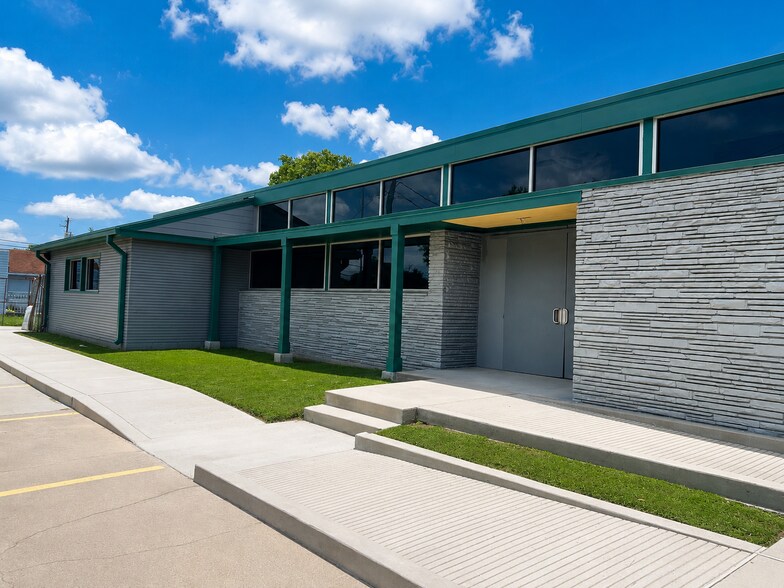 Primary Photo Of 4900-4904 Griggs Rd, Houston Warehouse For Lease
