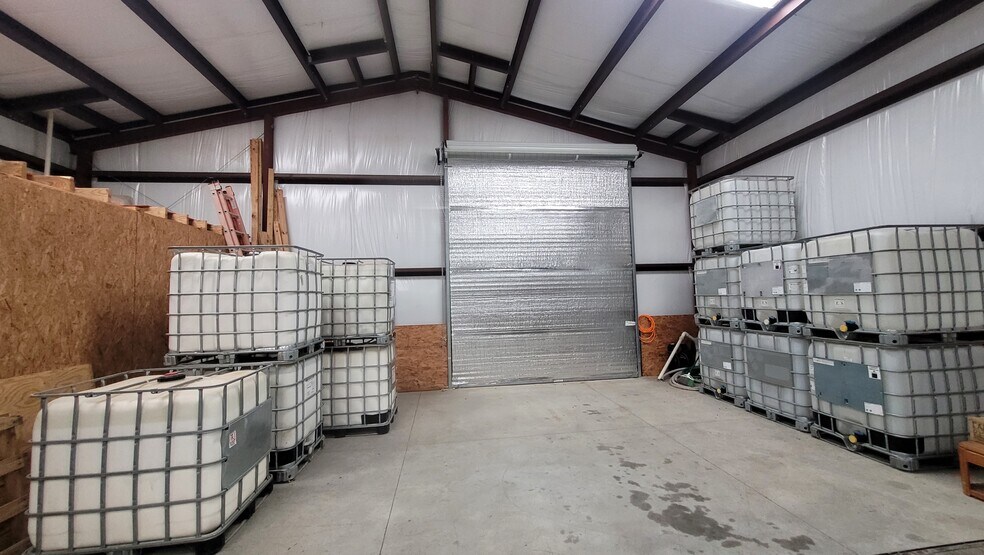 More Photos Of 942 Paulette Ln, San Leon Distribution For Sale