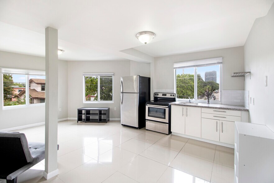 More Photos Of 268 NW 34th St, Miami Apartments For Sale