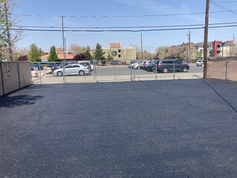 More Photos Of 845 E 2nd St, Reno Flex For Lease