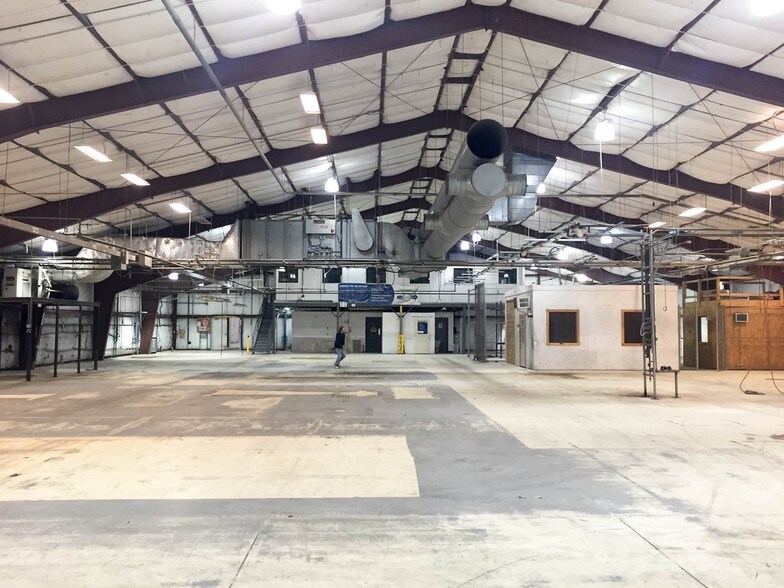 More Photos Of 2 Flint Mine Rd, Coxsackie Manufacturing For Sale