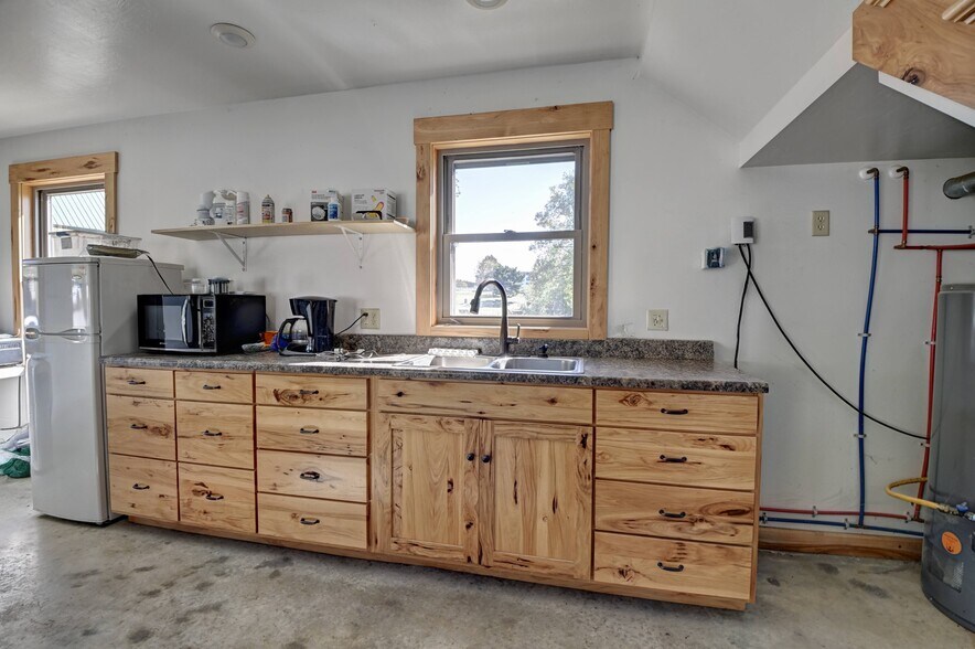 More Photos Of 6470 Township Road 310, Millersburg Industrial For Sale