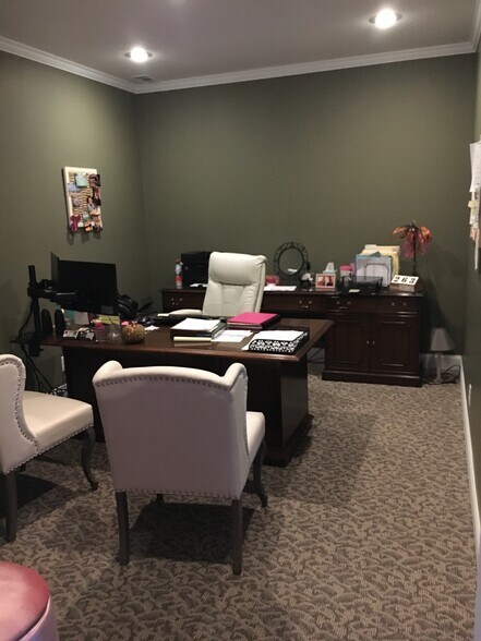 More Photos Of 11590 McKinley Hwy, Osceola Office For Lease