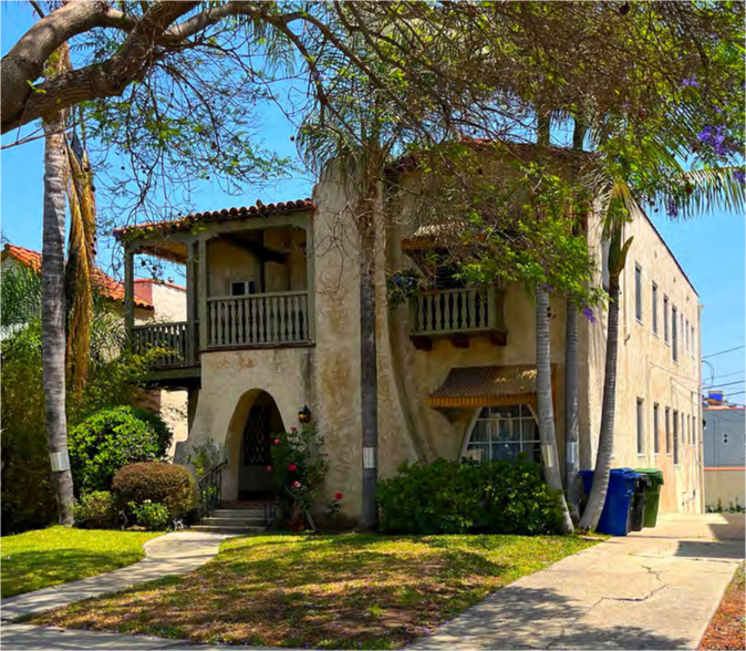 More Photos Of 1118 S Sycamore Ave, Los Angeles Apartments For Sale