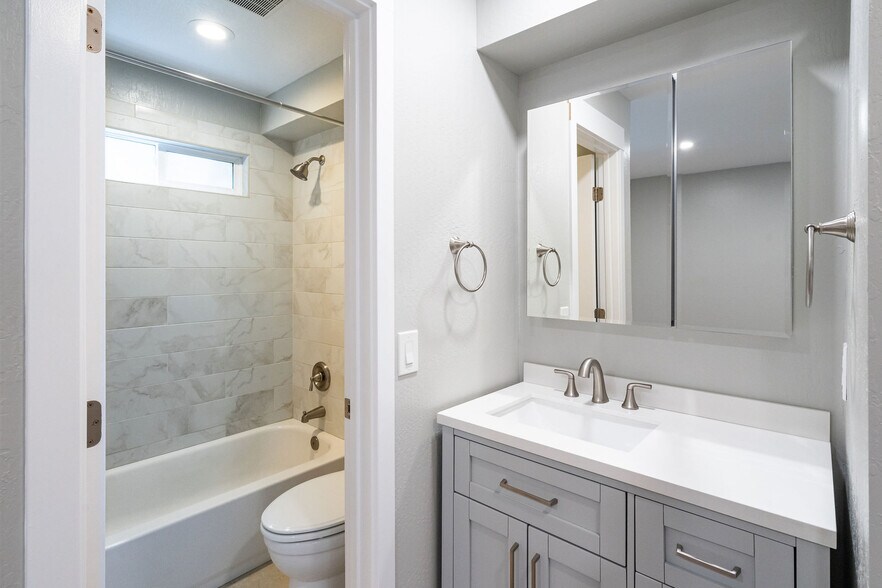 More Photos Of 37 Pacheco St, San Rafael Apartments For Sale