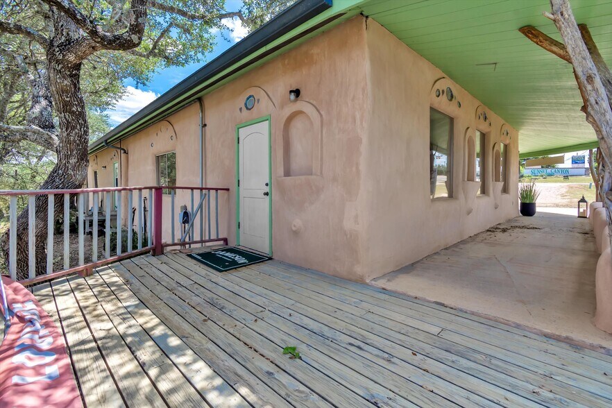 More Photos Of 4002 E Highway 290, Dripping Springs Freestanding For Sale
