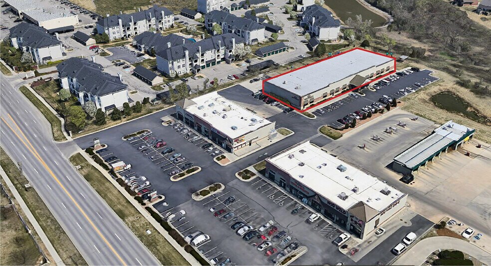 More Photos Of 3590 N Woodlawn Blvd, Wichita General Retail For Sale