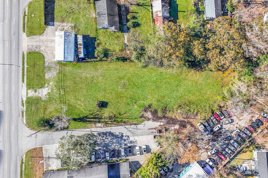 More Photos Of 605 US Highway 80 W, Savannah Auto Repair For Sale