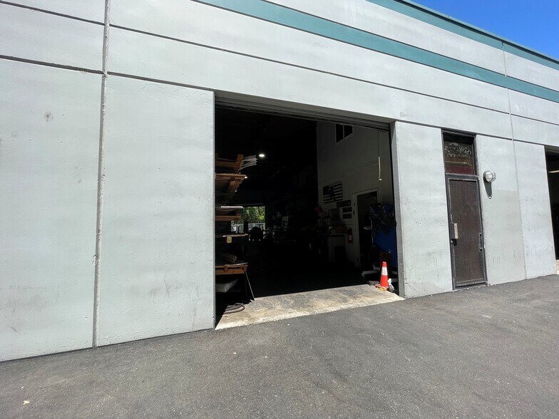 More Photos Of 1011-1021 Mason St, Vacaville Unknown For Lease