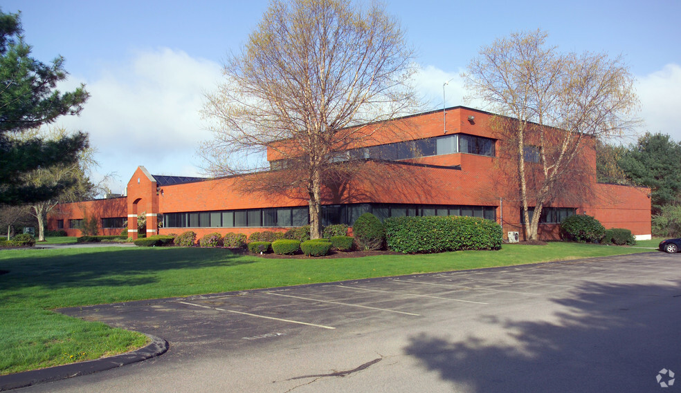 Primary Photo Of 100 Myles Standish Blvd, Taunton Light Distribution For Lease