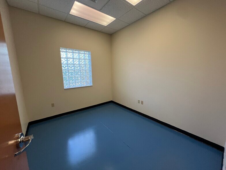 More Photos Of 120 E Dr Martin Luther King Jr Blvd, Tampa Medical For Lease