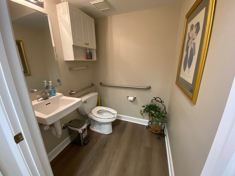 More Photos Of 527 Keisler Dr, Cary Office For Sale