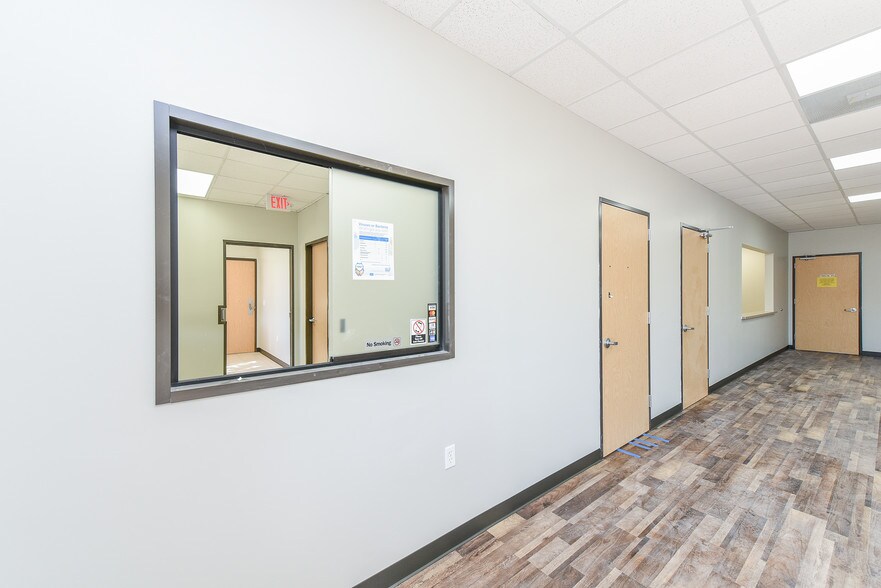 More Photos Of 5751 Blythewood St, Houston Unknown For Lease