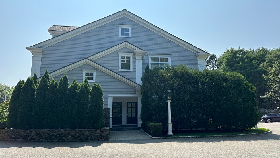 More Photos Of 940 Route 28, Harwich Office Residential For Lease