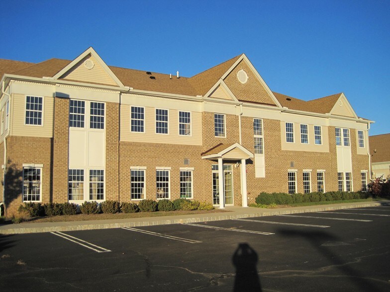 More Photos Of 250 Old New Brunswick Rd, Piscataway Unknown For Lease