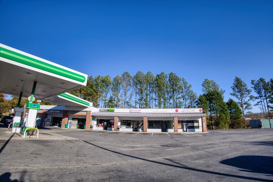 More Photos Of 860 Heckle Blvd, Rock Hill Unknown For Lease