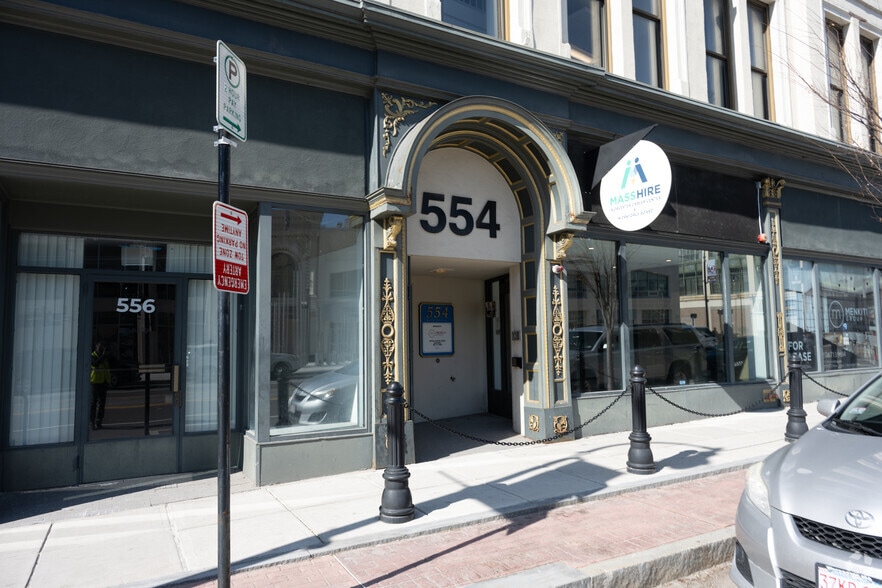 More Photos Of 526 Main St, Worcester Unknown For Lease