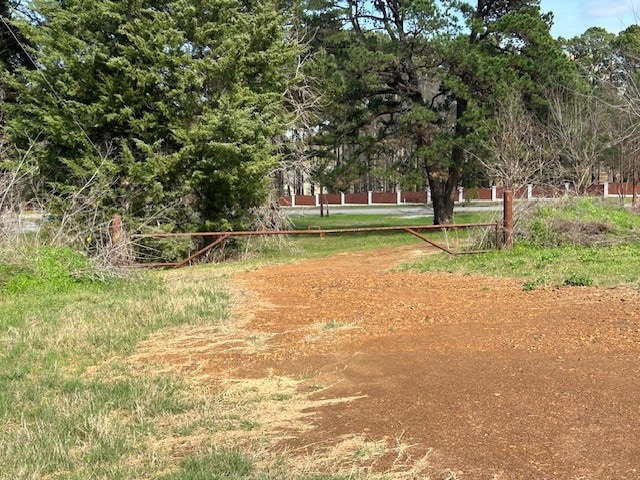 More Photos Of Texas State Hwy 155, Frankston Showroom For Sale