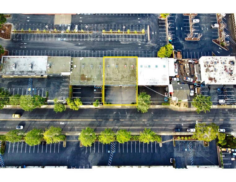 More Photos Of 1088 Independence Ave, Mountain View Warehouse For Sale
