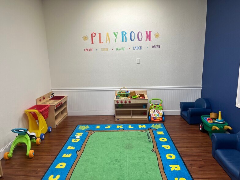 More Photos Of 5909 Camden St, Oakland Daycare Center For Sale