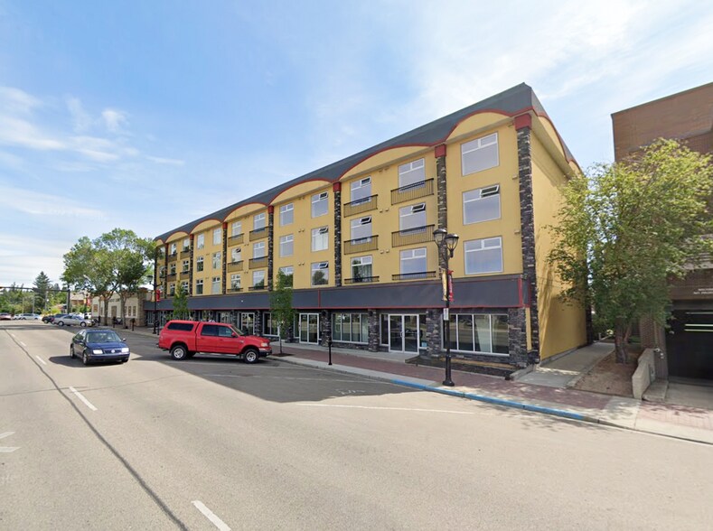 More Photos Of 4707 50 St, Red Deer General Retail For Lease